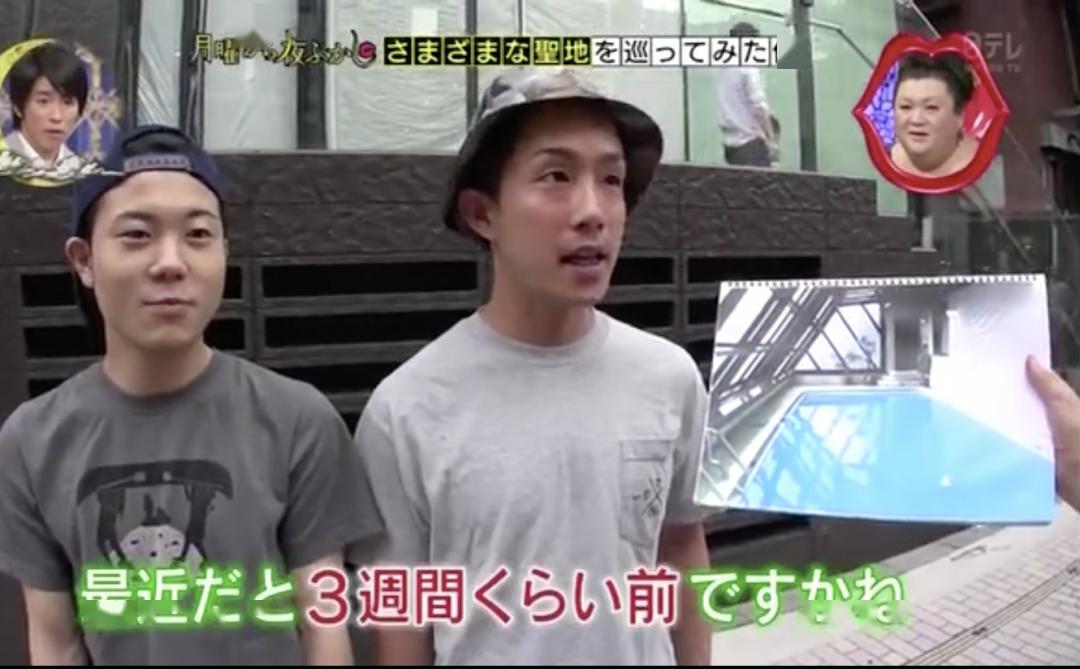日本在线看片免费人成视频1000:最新炫彩皮肤,日本在线观看免费成人视频，最新炫彩皮肤下的视觉盛宴