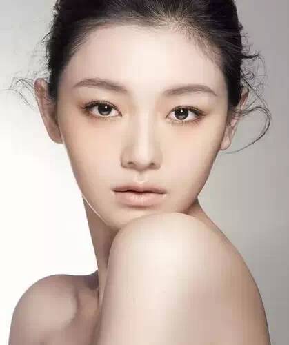 女人露p毛视频·www:9星霸体诀最新,探索女性之美，当代审美趋势下的新视角与争议话题