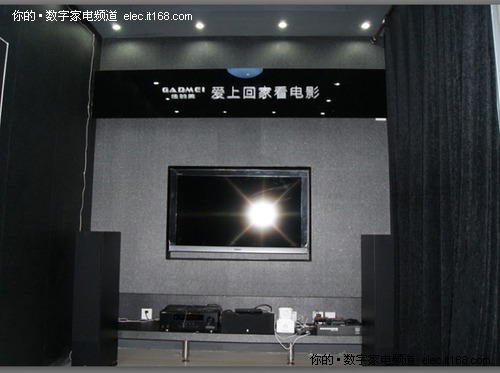 亚洲春色AV无码专区最:体验店最新理疗仪器,探索亚洲春色AV无码专区与最新理疗仪器体验店