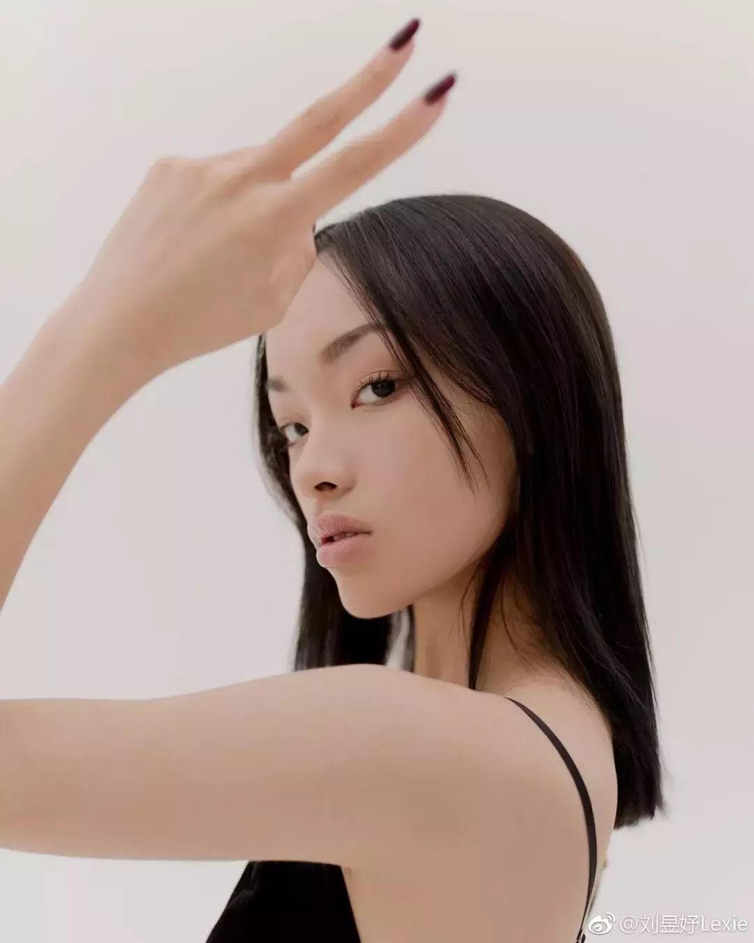 欧美极品少妇XXXXⅩ喷水:10-15-26-32-43-49E：12,欧美极品少妇的魅力世界，探索喷水之美的独特韵味