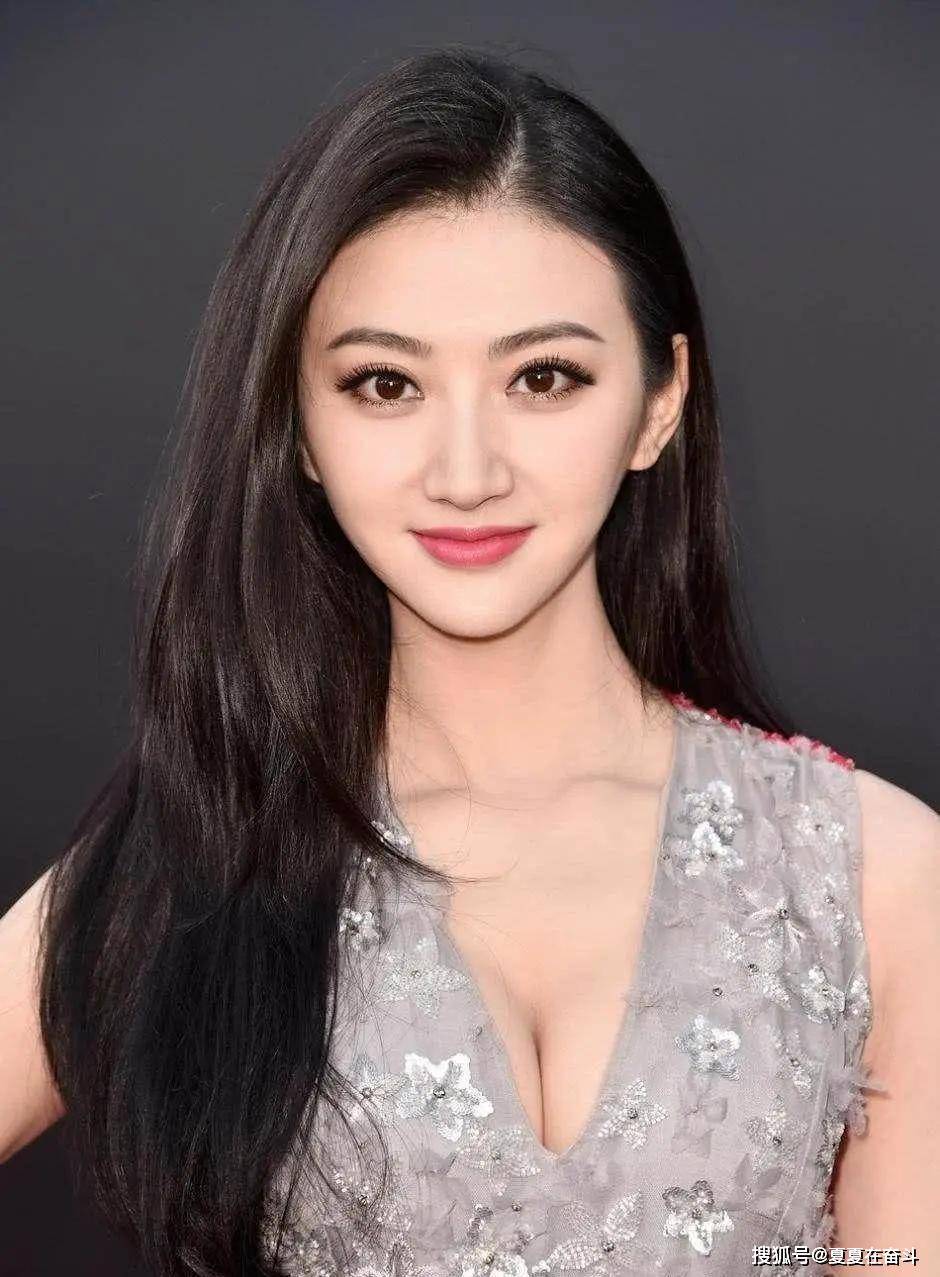 丰满的少妇hd高清2:05-16-23-37-44-45P：37,丰满少妇的魅力时光，高清影像中的女性韵味与情感探索