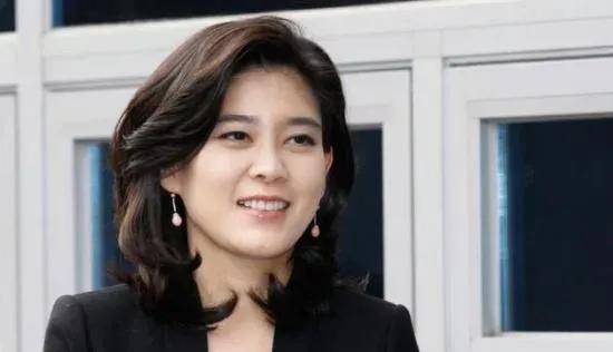 成在人线AV无码免费高潮水老板:10-17-20-26-29-38S：13,探索成人世界的奥秘，在线视频内容与用户体验的探讨