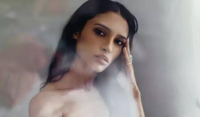欧美饥渴熟妇高潮喷水:09-26-28-29-31-47A：32,欧美熟妇的激情时刻，高潮喷水的秘密与探索