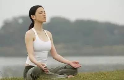 日本少妇春药特殊按摩3:14-24-30-35-43-46D：47,日本少妇的独特按摩艺术，春药按摩的秘密探索