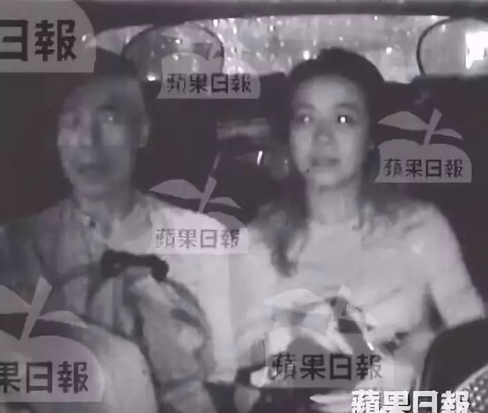 3p国产对白刺激在线视频:18-20-22-30-41-49T：42,色情内容是不合法的，违反我国相关的法律法规。我们应该遵守法律和道德准则，远离色情内容。如果有其他有益身心的娱乐需求，可以寻找一些正规的平台或文化活动，例如观看电影、参加体育运动等。这些活动不仅能够提供娱乐，还能够促进身心健康。同时，我们应该树立正确的价值观和人生观，以健康、积极、向上的态度面对生活。
