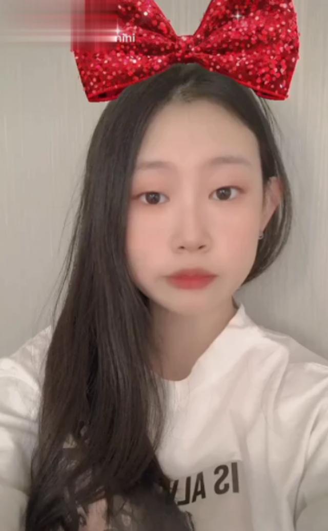国内自拍视频青青在线视频:03-06-34-39-47-48Y：47,探索国内自拍视频的全新视界，青青在线视频的魅力与变迁