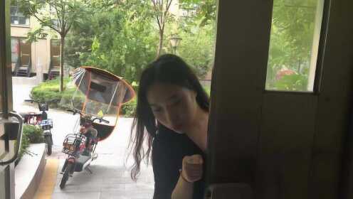 偷窥日本少妇撒尿chinese:02-03-06-08-20-23D：09,偷窥日本少妇私密瞬间的不当行为及其反思