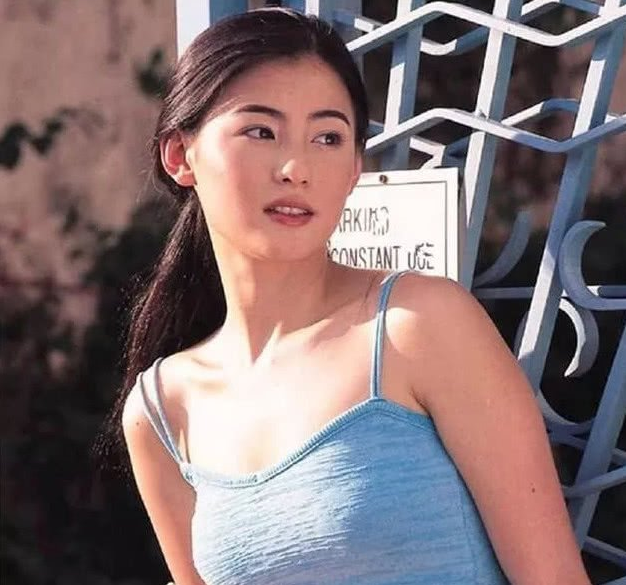 精品人妻无码专区在线无广告视频:06-29-37-44-47-49X：46,探索精品人妻无码专区，在线无广告视频的深度解析