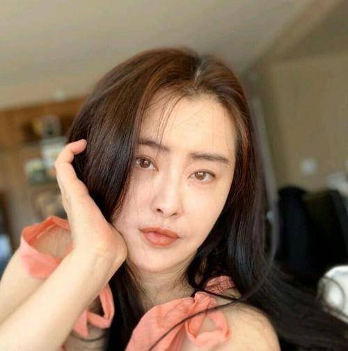 亚洲精品无码久久久久a片苍井空:06-15-20-38-47-48U：11,探索亚洲精品影视，苍井空的影视传奇与影响