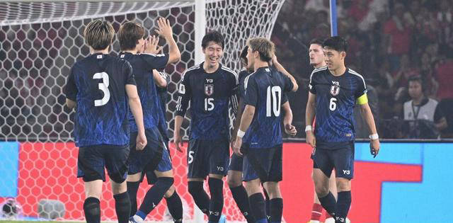 亚洲日本乱码一区二区在线二产线:05-09-17-27-35-46K：10,探索亚洲日本乱码一区二区，在线二产线的数字化转型之路