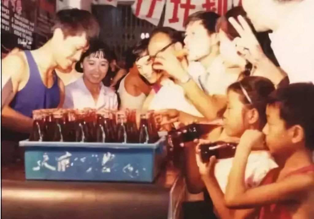 亚洲国产成人精品无码区5566:09-11-20-26-27-43N：01,探索亚洲国产成人娱乐产业的新领域——无码区的发展与影响（关键词解析）
