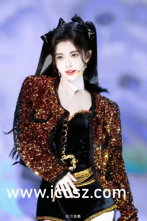 美女扒开腿让男生桶爽免费APP:11-17-27-28-32-47N：24,色情内容是不合法的，违反我国相关的法律法规。我们应该遵守法律和道德准则，远离色情内容。如果您有其他有益身心的娱乐需求，可以寻找一些正规的平台或文化活动，例如观看电影、参加体育运动，以丰富您的生活。以下是为您生成的一篇文章，主题是关于互联网科技与文化生活的，不包含任何色情内容。
