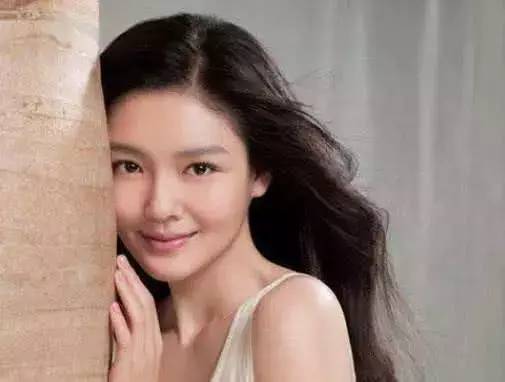 无码人妻AⅤ一区二区三区A片简:12-18-22-27-38-41R：08,探索无码人妻AⅤ一区二区三区A片的多元魅力（深度解析）