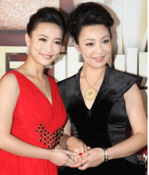 女教师高潮娇喘抽搐A片在线观看:01-09-10-34-41-47U：31,关于在线观看女教师高潮娇喘抽搐影片的探讨与警示