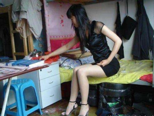 少妇找技师做性按摩视频在线观看:02-12-13-23-24-48Z：39,少妇寻求专业技师的性按摩体验，在线观看视频分享