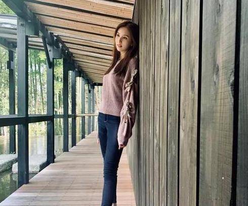 顶级欧美熟妇XXXXX欧美精品:08-13-20-26-37-46Q：11,顶级欧美熟妇的魅力与欧美精品的独特风采