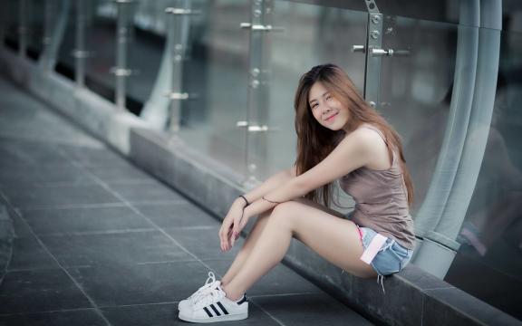 热RE久久99精品国产蜜臀AV:03-08-36-40-41-44A：08,探索热RE久久99精品国产蜜臀文化，一场视觉与情感的交融