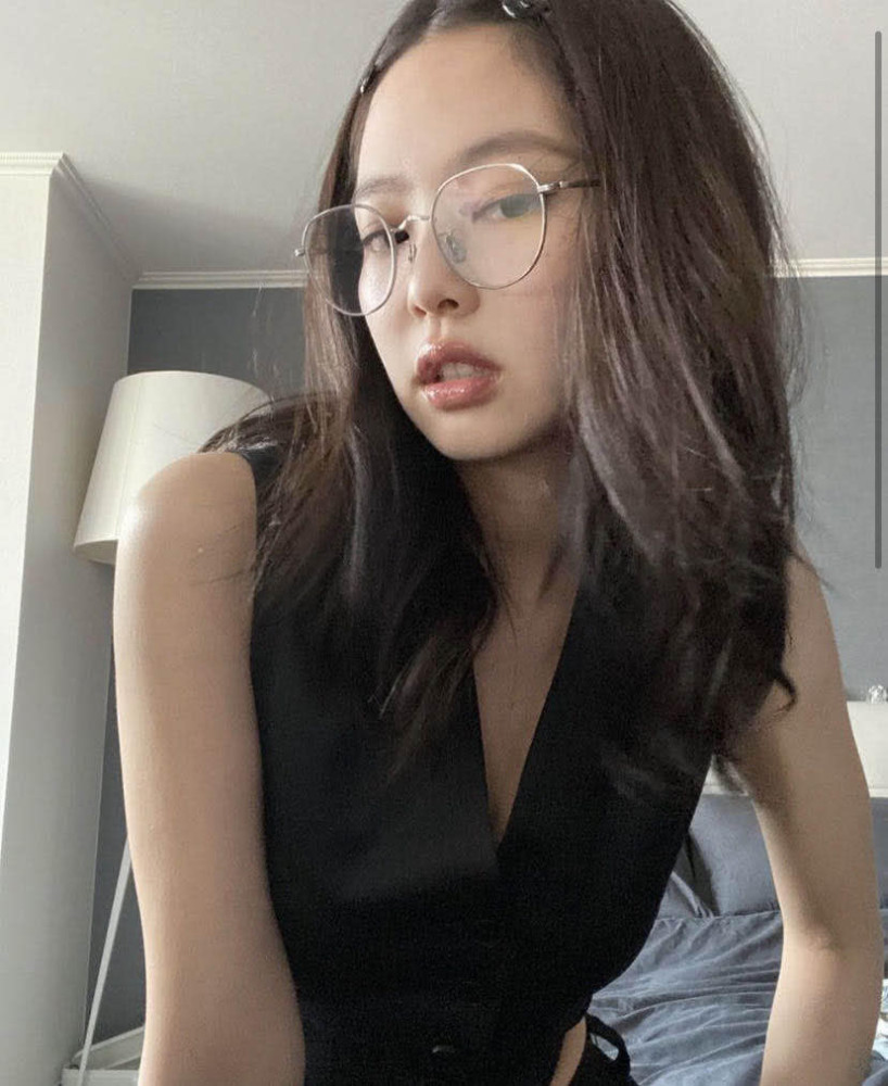 久久无码AV亚洲精品色午夜麻豆:13-17-18-21-28-32X：30,久久无码AV亚洲精品色午夜麻豆，探索数字背后的文化魅力