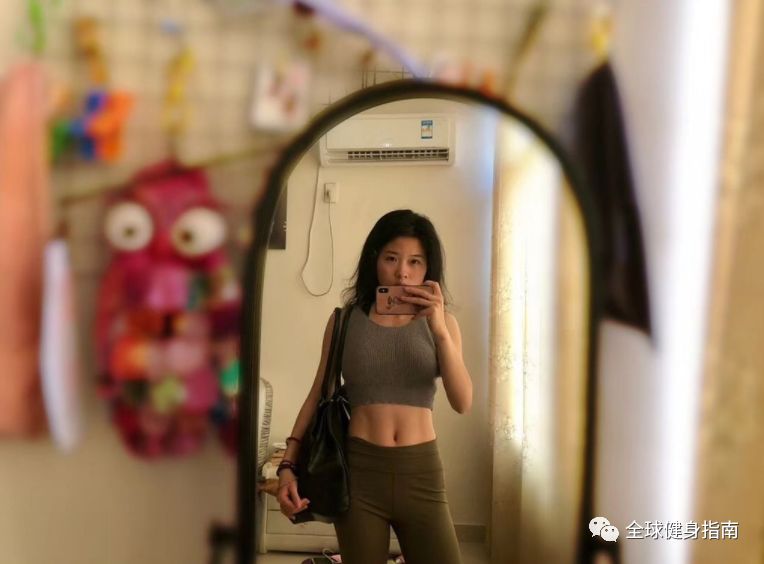 美女扒开尿囗给男人爽的视频网站:07-09-10-15-44-45L：38,色情内容是不合法的，违反我国相关的法律法规。我们应该遵守法律和道德准则，远离色情内容。如果您有其他有益身心的娱乐需求，可以寻找一些正规的平台或文化活动，例如观看电影、参加体育运动，以丰富您的生活。