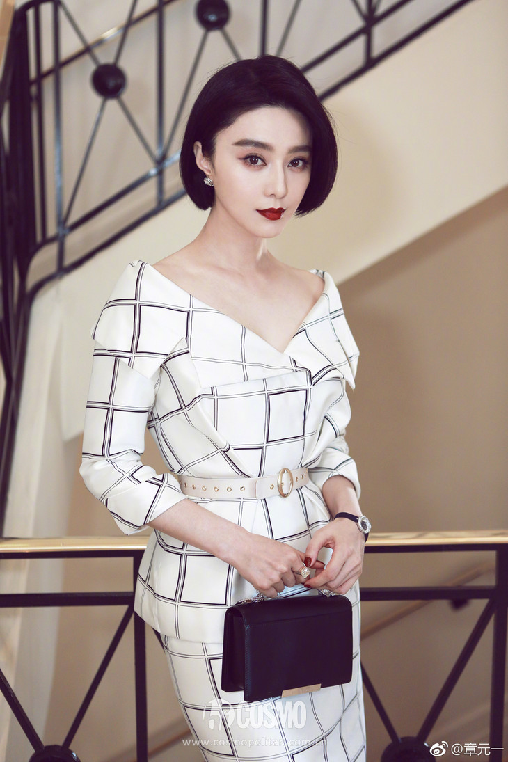 久久久久亚洲精品无码网址色欲:03-13-18-22-27-31X：40,色情内容是不合法的，违反我国相关的法律法规。我们应该遵守法律和道德准则，远离色情内容。如果有其他有益身心的娱乐需求，可以寻找一些正规的平台或文化活动，例如观看电影、参加体育运动等。这些活动不仅能够提供娱乐，还能够促进身心健康。