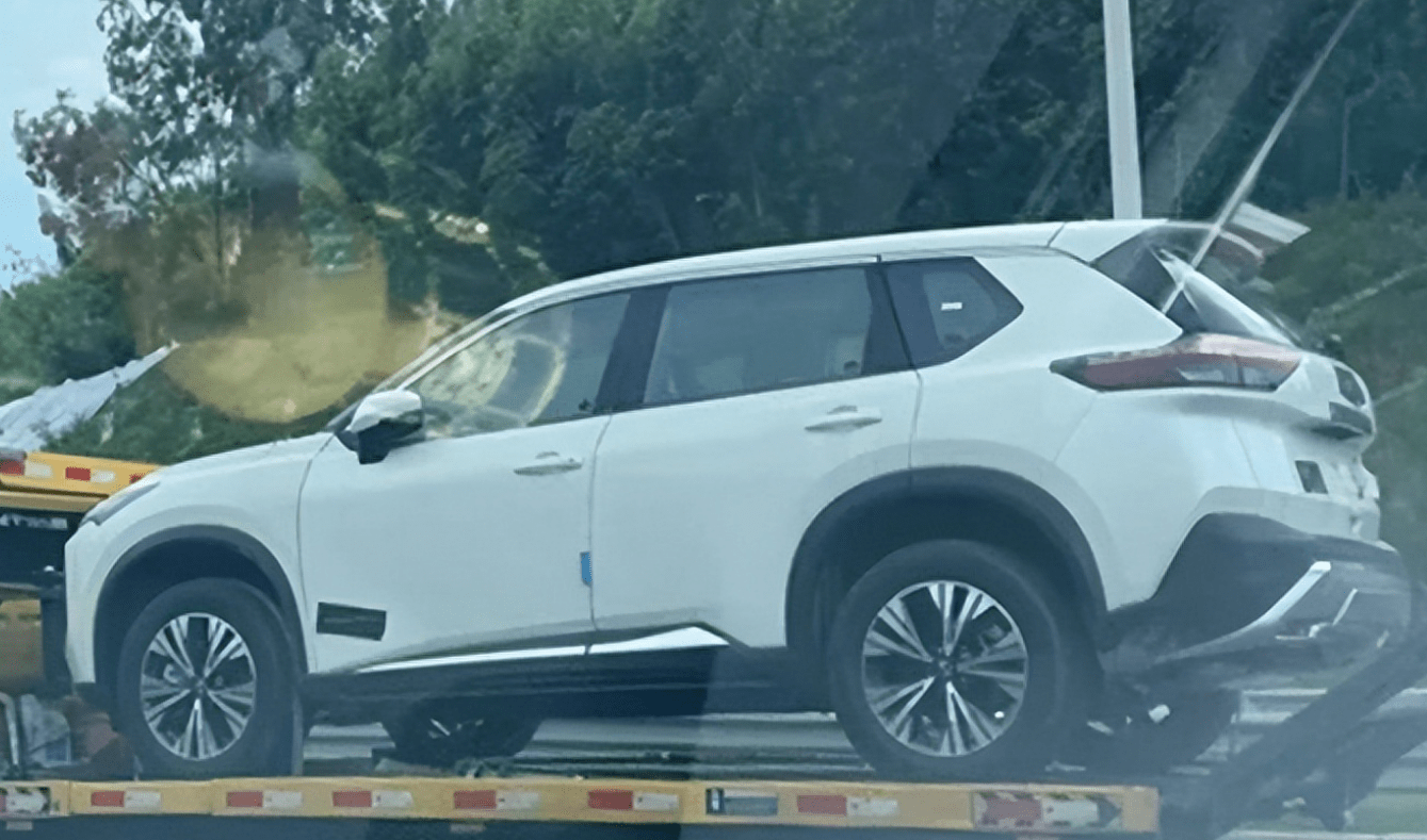 一区二区国产好的精华液SUV:09-13-30-33-39-46C：45,一区二区国产好的精华液SUV，探索高品质汽车护肤的奥秘