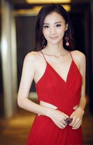 国内精品久久人妻无码妲己影院:02-05-19-32-42-44R：17,色情内容是不合法的，违反我国相关的法律法规。我们应该遵守法律和道德准则，远离色情内容。如果有其他有益身心的娱乐需求，可以寻找一些正规的平台或文化活动，例如观看电影、参加体育运动、学习知识等，以丰富生活。