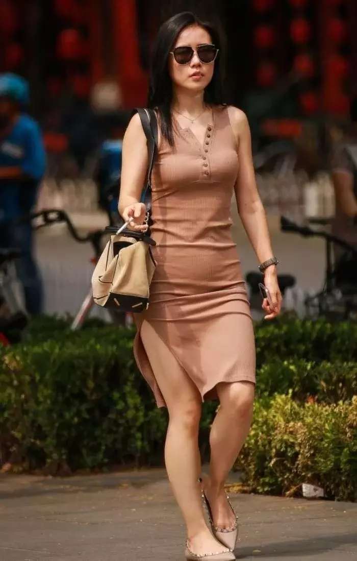 丰满少妇偷人51视频在线观看:03-06-34-39-47-48Y：47,丰满少妇的秘密视频，在线观看与探讨