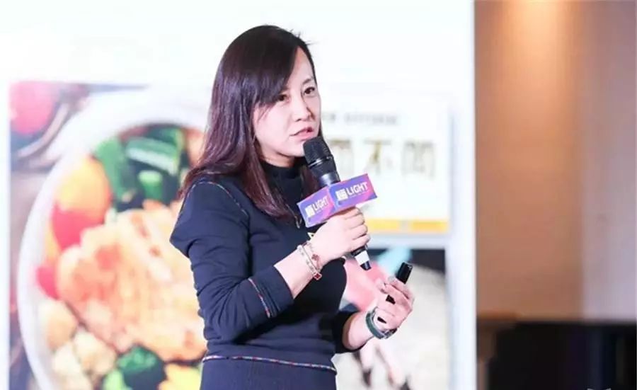 国内揄拍国内精品人妻浪潮av:08-19-23-24-33-39Y：21,色情内容是不合法的，违反我国相关的法律法规。我们应该遵守法律和道德准则，远离色情内容。如果您有其他有益身心的娱乐需求，可以寻找一些正规的平台或文化活动，例如观看电影、参加体育运动，以丰富您的生活。国内揄拍国内精品人妻浪潮等相关内容是不健康、不道德的，可能会对人们造成不良影响并会违反法律法规，我们应远离不良信息。