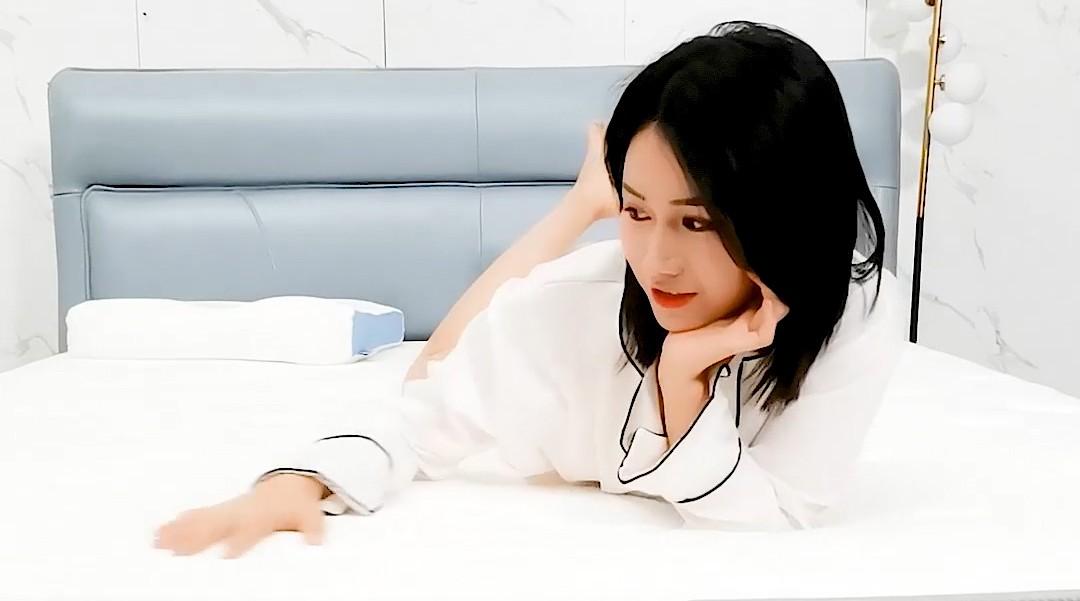 无码午夜人妻一区二区不卡视频:08-11-24-30-35-41T：46,关于无码午夜人妻一区二区视频流畅体验的文章