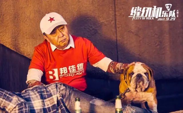 天天躁日日躁狠狠躁日日躁黑人:09-13-22-26-29-47N：36,色情内容是不合法的，违反我国相关的法律法规。我们应该遵守法律和道德准则，远离色情内容。如果您有其他有益身心的娱乐需求，可以寻找一些正规的平台或文化活动，例如观看电影、参加体育运动，以丰富您的生活。