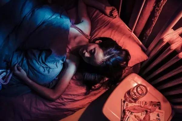 国产精品性夜天天拍拍2021:04-06-14-33-35-42M：38,国产精品影视，探索性夜拍摄的艺术与魅力（2021年4月6日）